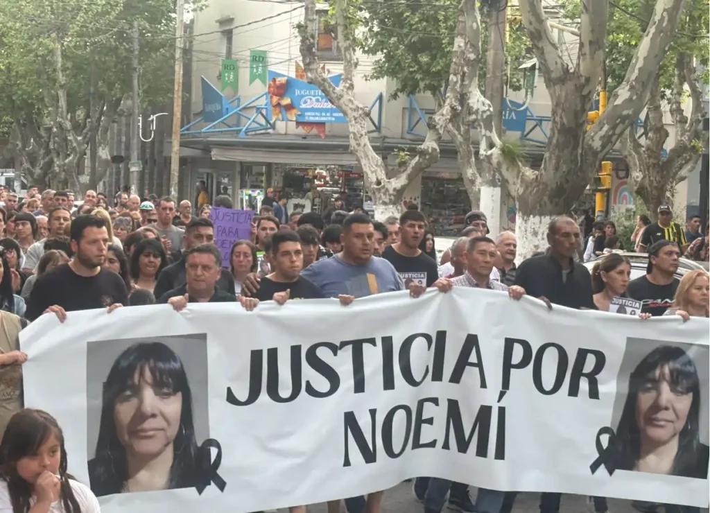 Marcha por Noemí f
